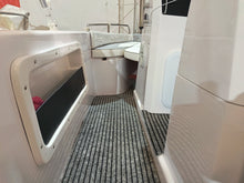 Carica l'immagine nel visualizzatore di Gallery, Orizzonti Chios17 motorizzata Yamaha F40HETL