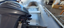 Carica l&#39;immagine nel visualizzatore di Gallery, Gommone Zodiac Cadet 360FR motorizzato Yamaha F9.9JMHS

