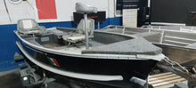 Carica l&#39;immagine nel visualizzatore di Gallery, Canadian 420 Pike Boat
