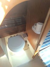 Carica l'immagine nel visualizzatore di Gallery, Aquamar Baia 20 motorizzata Suzuki DF40
