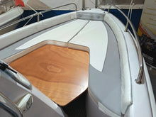 Carica l&#39;immagine nel visualizzatore di Gallery, Orizzonti Chios17 motorizzata Yamaha F40HETL
