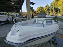 Carica l&#39;immagine nel visualizzatore di Gallery, Ranieri Revolution motorizzata Suzuki DF40
