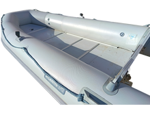 Carica l'immagine nel visualizzatore di Gallery, Eurovinil Atlantis 370
