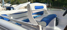 Carica l'immagine nel visualizzatore di Gallery, Ranieri Azzurra Limited Edition motorizzata Evinrude DF40
