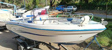 Carica l'immagine nel visualizzatore di Gallery, Ranieri Azzurra Limited Edition motorizzata Evinrude DF40
